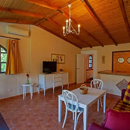 Posada Real Quinta De La Concepcion Hinojosa de Duero Exterior photo